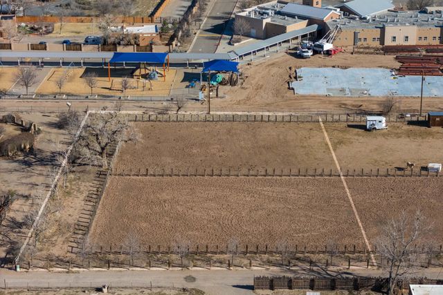 183 La Pasada De Anacleto, Corrales, NM 87048