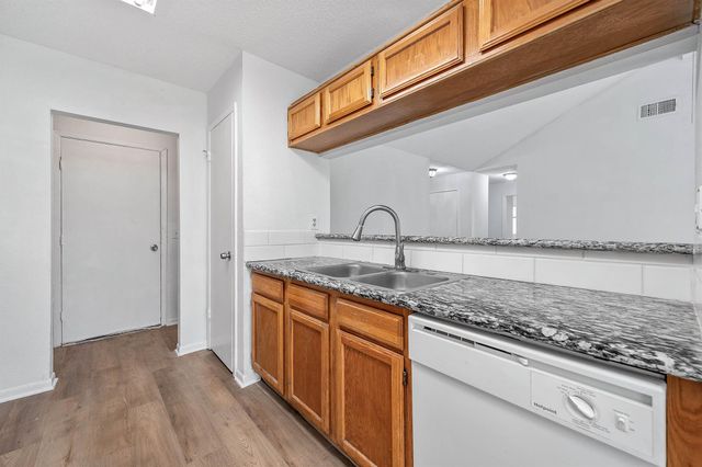 3411 E Heatherock Circle, Sugar Land, TX 77479