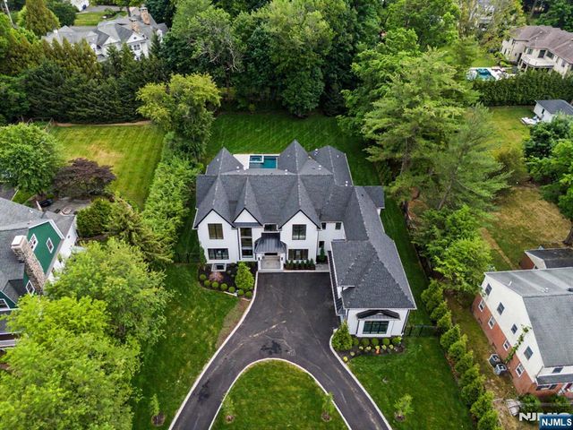 592 Piermont Road, Demarest, NJ 07627