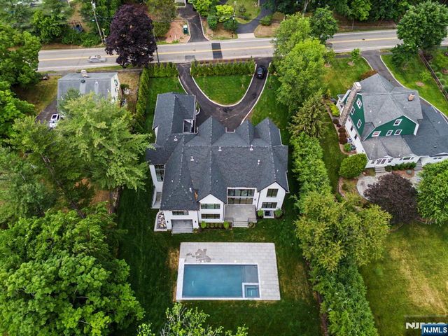 592 Piermont Road, Demarest, NJ 07627