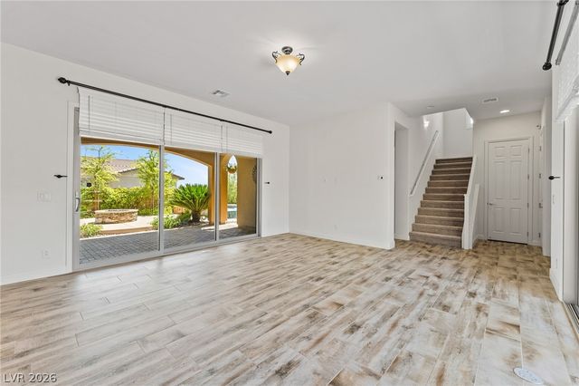 398 Pollino Peaks Street, Las Vegas, NV 89138