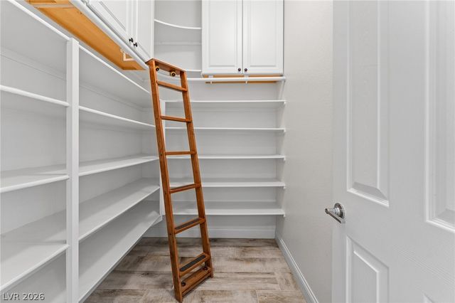 398 Pollino Peaks Street, Las Vegas, NV 89138