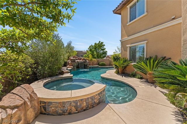 398 Pollino Peaks Street, Las Vegas, NV 89138