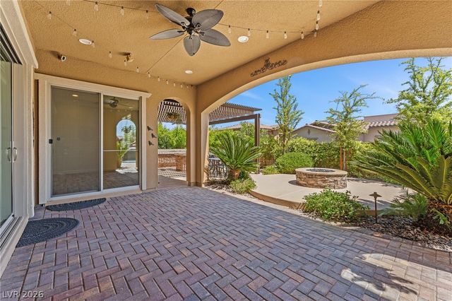 398 Pollino Peaks Street, Las Vegas, NV 89138