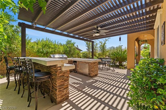 398 Pollino Peaks Street, Las Vegas, NV 89138