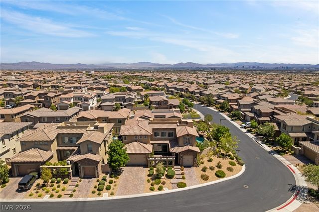 398 Pollino Peaks Street, Las Vegas, NV 89138