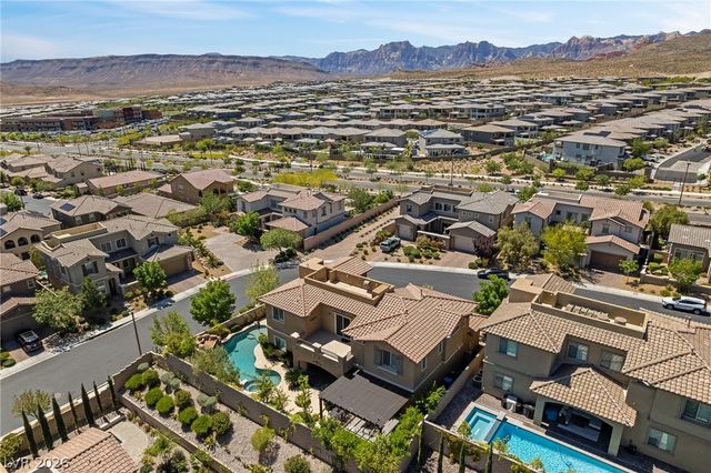 398 Pollino Peaks Street, Las Vegas, NV 89138