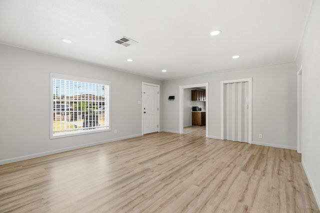 705 Badgley Dr, Modesto, CA 95350