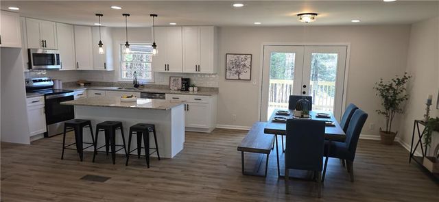 2541 Winding Lake Trail, Conyers, GA 30012