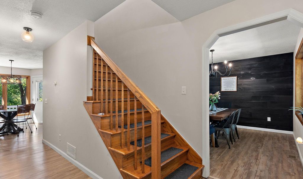 18224 Flanders Street NE, Wyoming, MN 55092 — photo 4