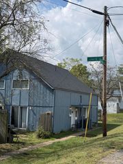 87 Liberty Avenue, Newark, OH 43055