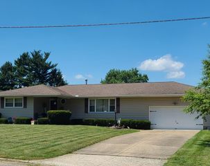 96 Summit Street, Newark, OH 43055