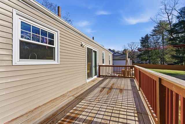 43 Houston Rd, West Springfield, MA 01089