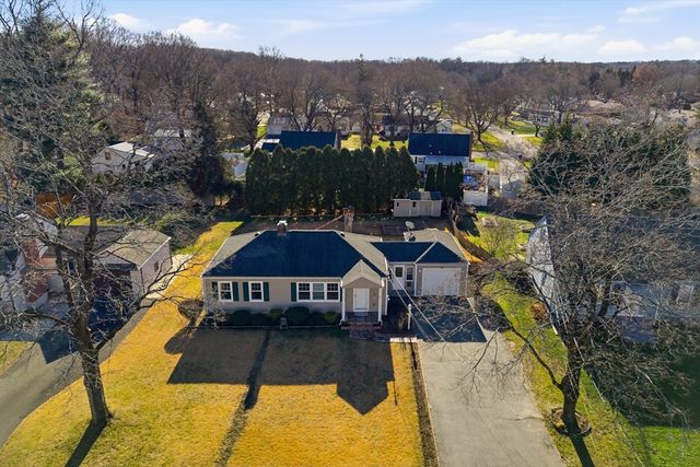 43 Houston Rd, West Springfield, MA 01089