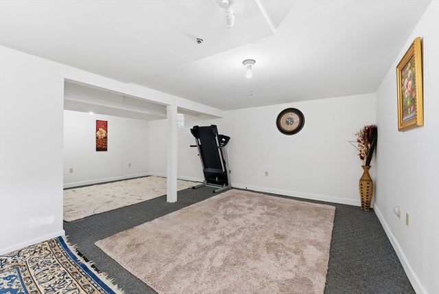 43 Houston Rd, West Springfield, MA 01089