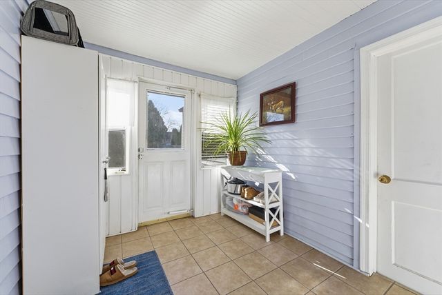 43 Houston Rd, West Springfield, MA 01089