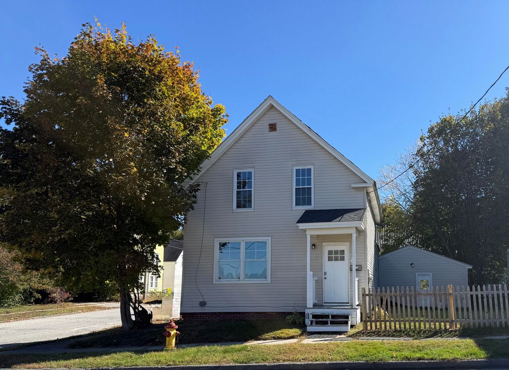 72 Gill Street, Auburn, ME 04210 — exterior