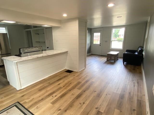 1360 Paris Avenue, Grand Rapids, MI 49505