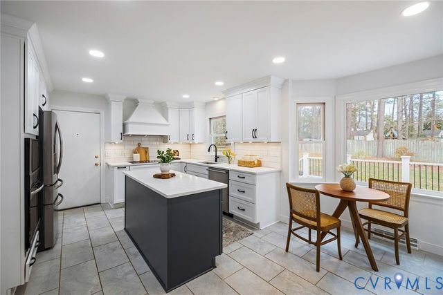 9510 Pine Shadow Dr, Henrico, VA 23238