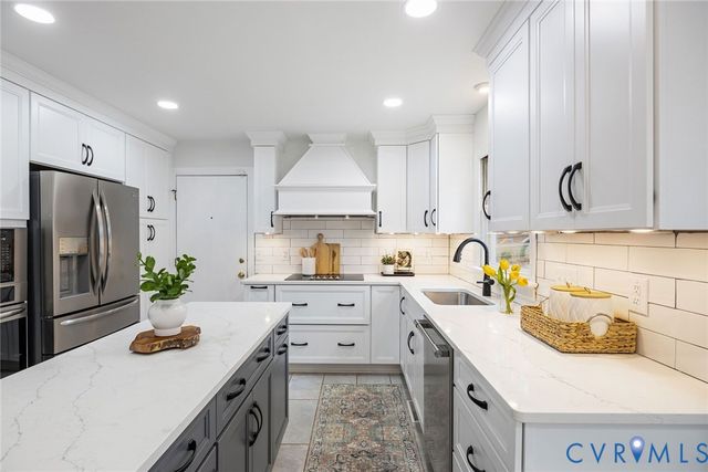 9510 Pine Shadow Dr, Henrico, VA 23238