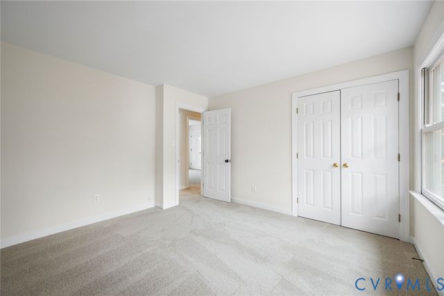 9510 Pine Shadow Dr, Henrico, VA 23238