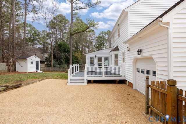 9510 Pine Shadow Dr, Henrico, VA 23238