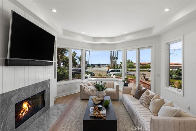 2508 Ocean Boulevard, Corona Del Mar, CA 92625