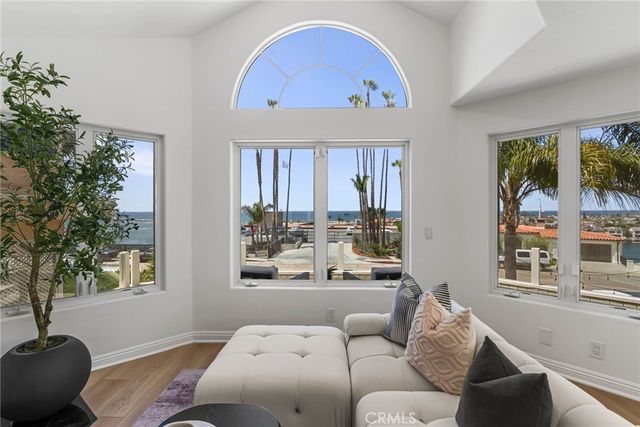 2508 Ocean Boulevard, Corona Del Mar, CA 92625
