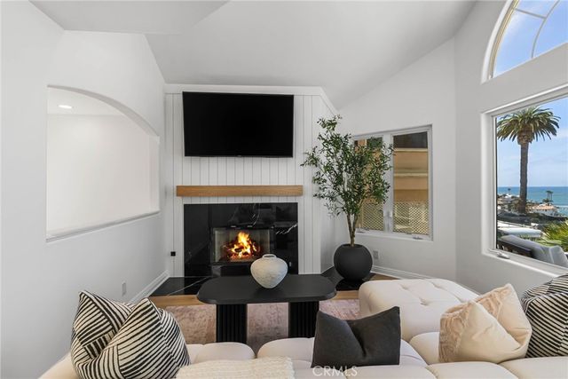 2508 Ocean Boulevard, Corona Del Mar, CA 92625