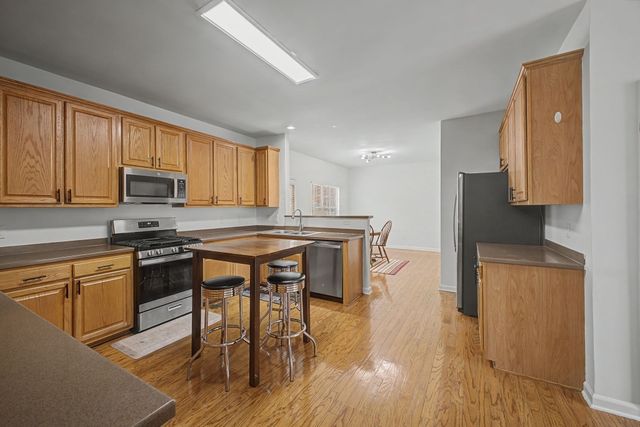 2221 Maple Grove Ln, Nashville, TN 37211