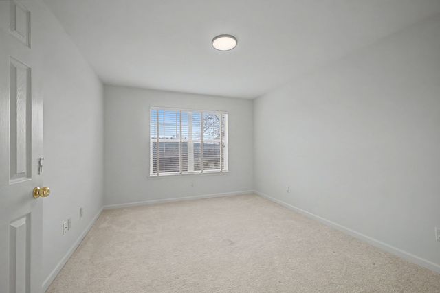 2221 Maple Grove Ln, Nashville, TN 37211