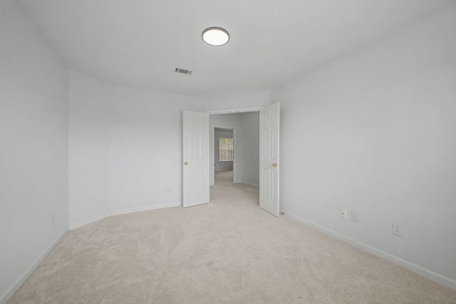 2221 Maple Grove Ln, Nashville, TN 37211