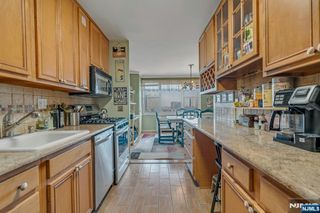 2000 Linwood Avenue 9W, Fort Lee, NJ 07024