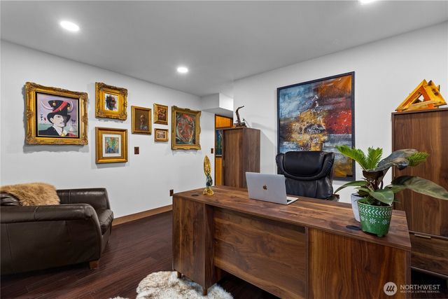 1610 Fawn Court NW, Gig Harbor, WA 98332