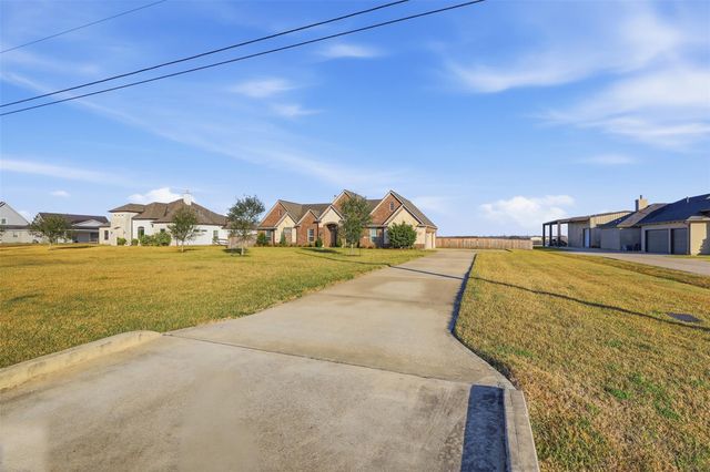 7915 Stratford Hall Drive, Rosharon, TX 77583