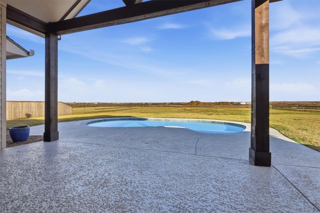 7915 Stratford Hall Drive, Rosharon, TX 77583