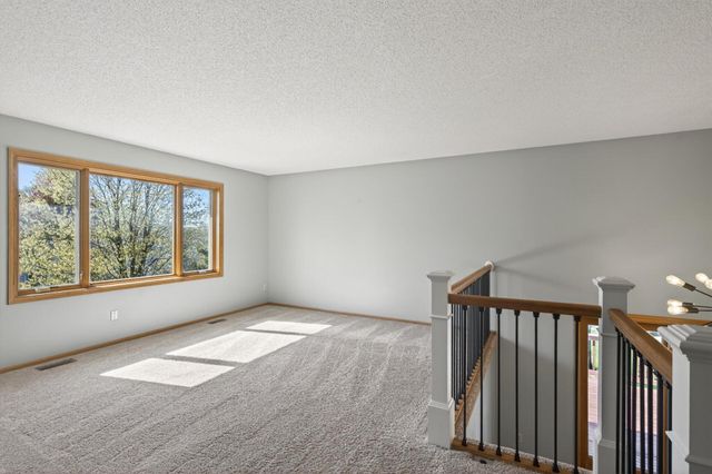 7785 Irvin Avenue S, Cottage Grove, MN 55016
