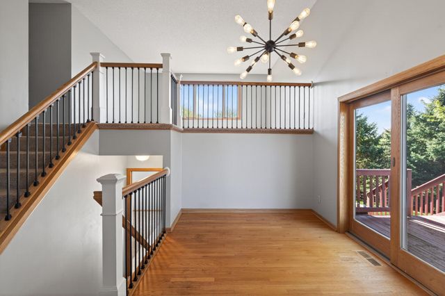 7785 Irvin Avenue S, Cottage Grove, MN 55016