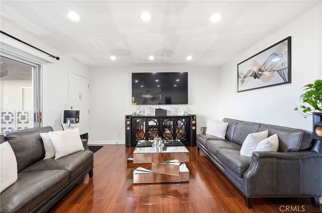 2502 Manhattan Beach 1, Gardena, CA 90249