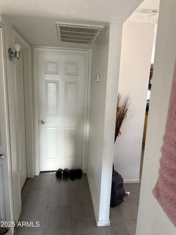 2687 W OCOTILLO Road, Phoenix, AZ 85017