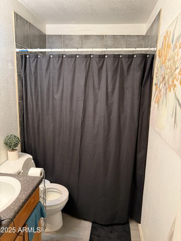 2687 W OCOTILLO Road, Phoenix, AZ 85017