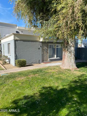 2687 W OCOTILLO Road, Phoenix, AZ 85017