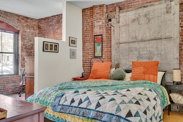 172 Green St 8, Boston, MA 02130