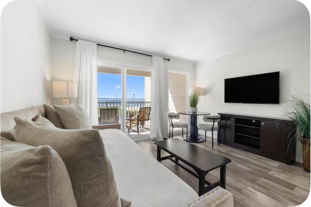 2506 N ROCKY POINT DRIVE 209, Tampa, FL 33607