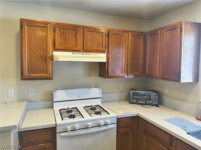 5323 Hanging Tree Lane, Las Vegas, NV 89118