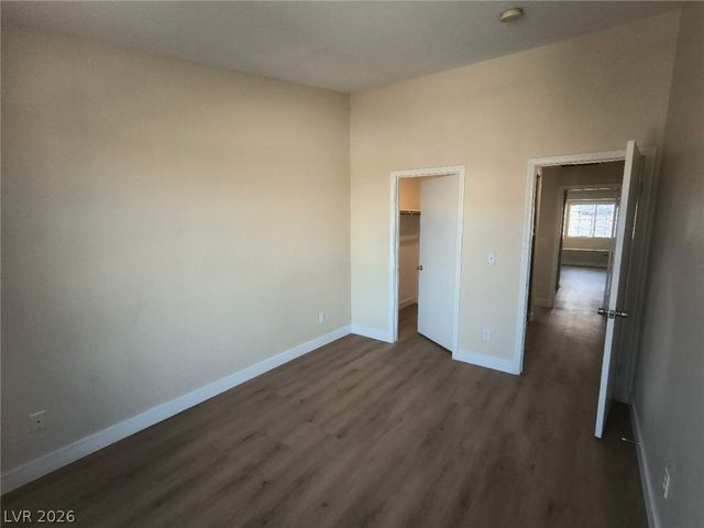 5323 Hanging Tree Lane, Las Vegas, NV 89118