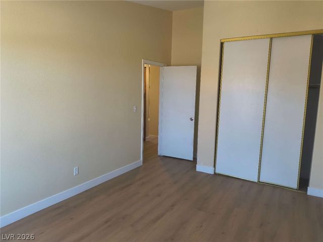 5323 Hanging Tree Lane, Las Vegas, NV 89118