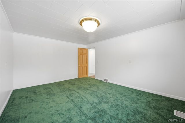 6043 Old Niagara Road, Lockport Town, NY 14094