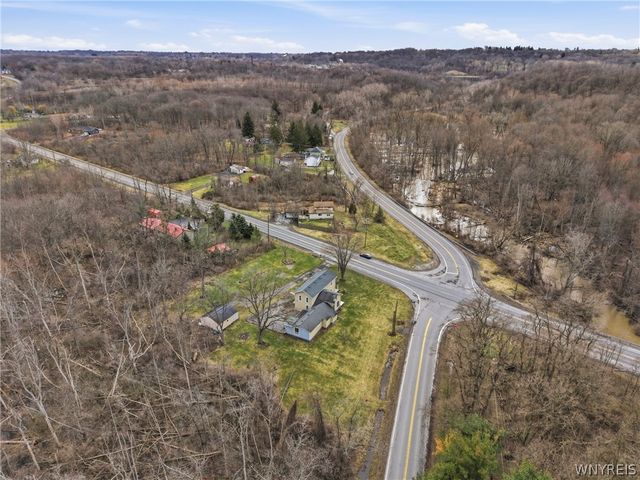 6043 Old Niagara Road, Lockport Town, NY 14094