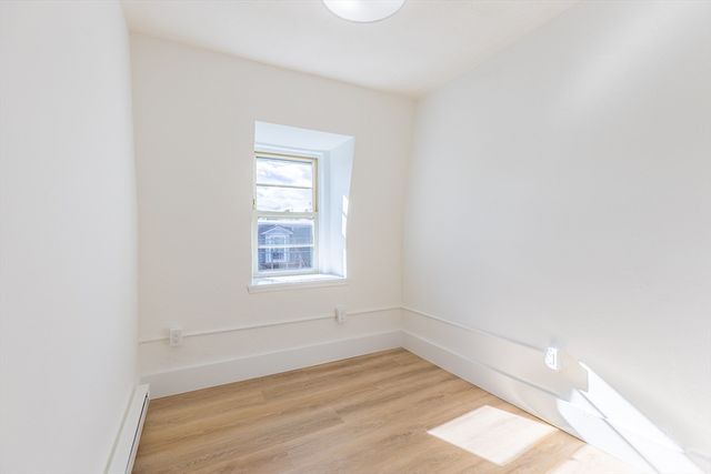 595 East Fifth Street 3, Boston, MA 02127